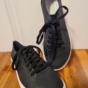 ***CROCS ARE ALREADY SOLD***SORRY***